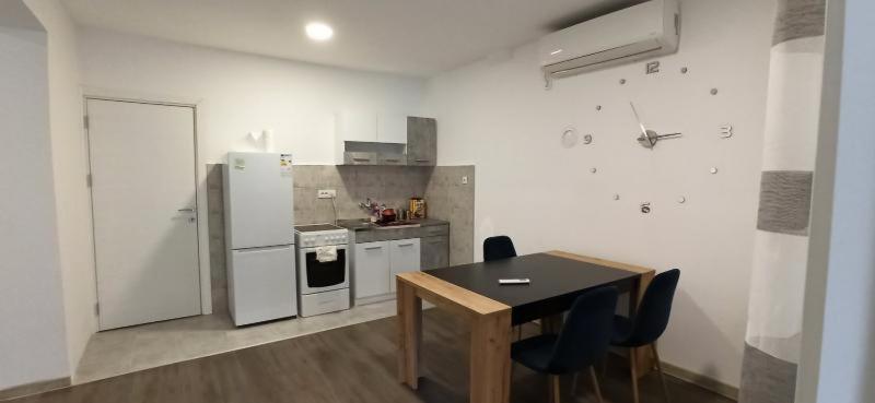 Apartmani Sivac Buitenkant foto